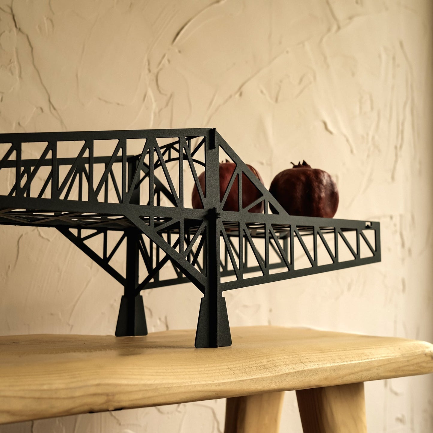 Tokio Metal Bridge Shelf